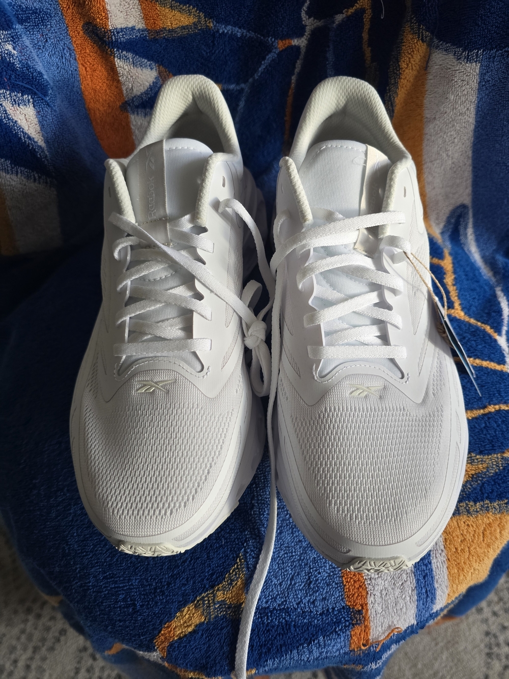 Reebok Men's White Lace-Up Mesh Sneakers